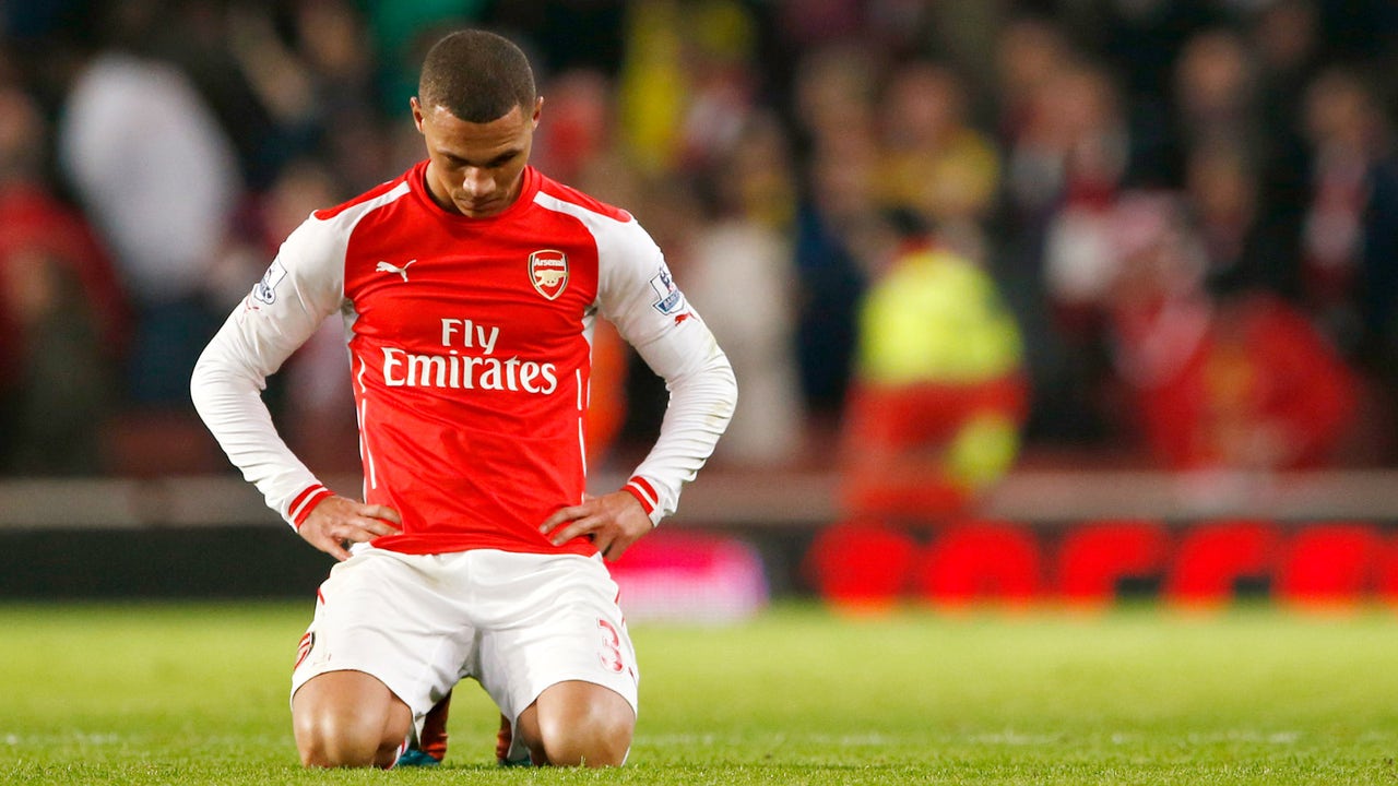 Manchester United stun Arsenal to get first away win of the season